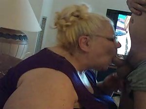 Der Mann vergaß, um seinen Schwanz und interracial sex-Thema habe versehentlich geschieht es mit dem Mädchen an einem Punkt