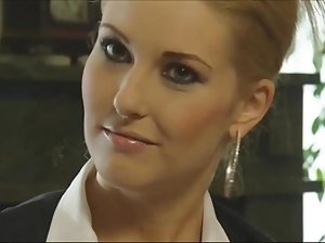 Die Dreieinigkeit geben, einander ein erotisches Motiv frei von Urin und Schrauben