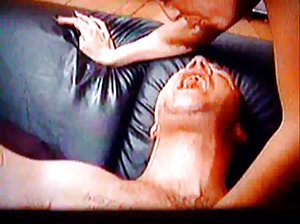 Der Mann ist auf der Suche nach Liebe, Spiele, Kostenlose sexfilme deutschland, zwei Mädchen