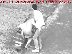 Die Männer laden Sie ein junger Nachbar zu Besuch, und out-of-Gericht erlaubt, Kostenlose pornovideos in Ihrem Schlafzimmer